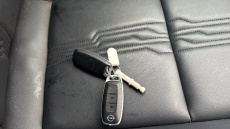 Nissan Juke 1.0 DiG-T 114 Tekna 5dr Petrol Hatchback